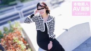 060124 01-Xịt tinh trùng vào bím em gái non tơ